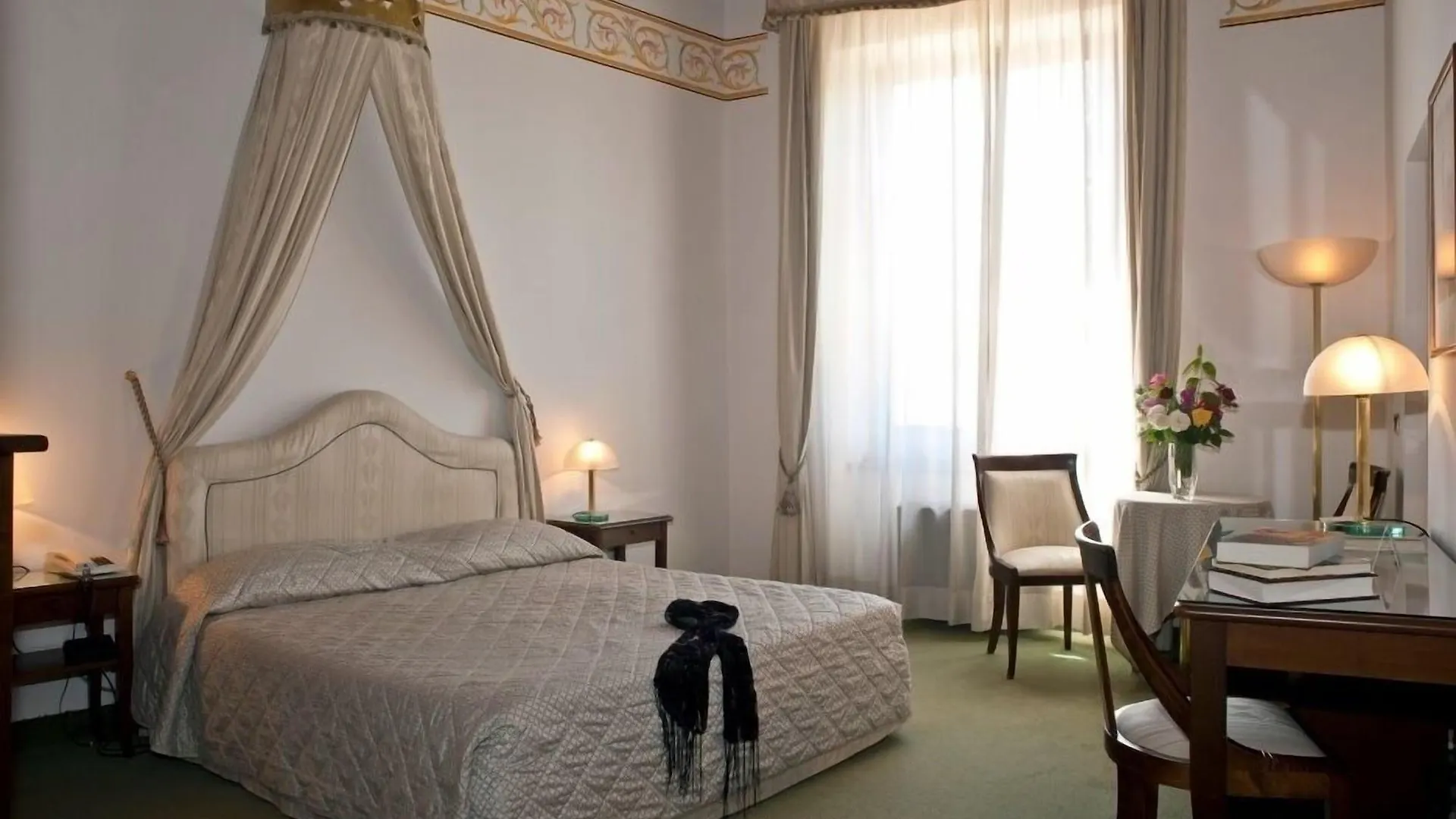 Hotel Villa San Lucchese Poggibonsi