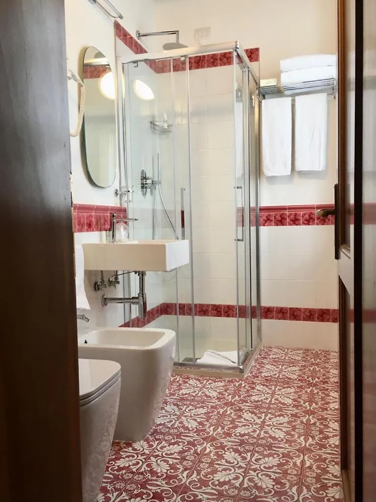 Hotel Villa San Lucchese Poggibonsi